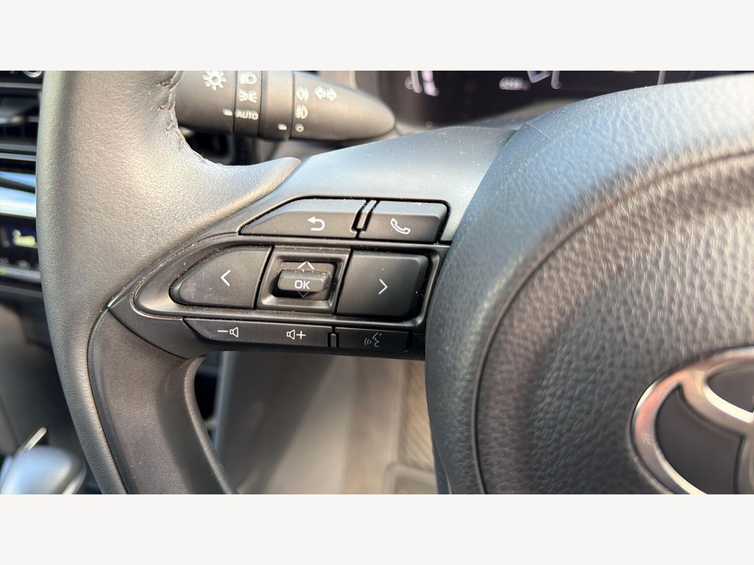 Used Toyota Yaris Cross for sale - 78215023: Photo 35