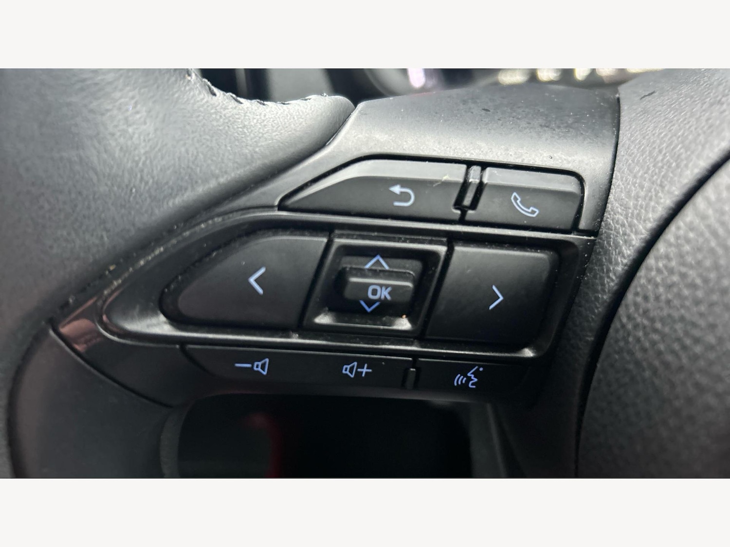 Used Toyota Aygo X 2023 for sale - 76671502: Photo 25