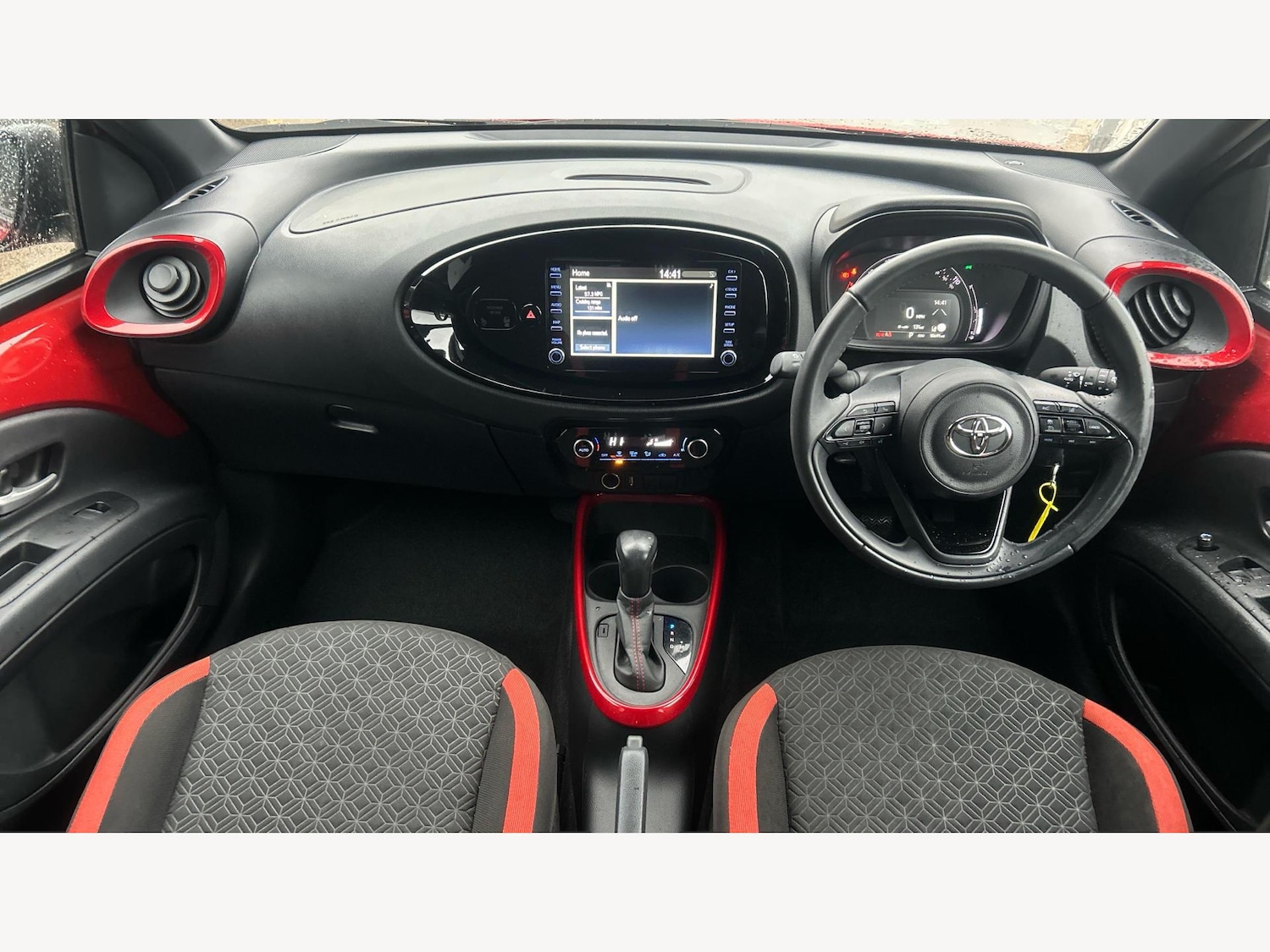Used Toyota Aygo X 2023 for sale - 76671502: Photo 7