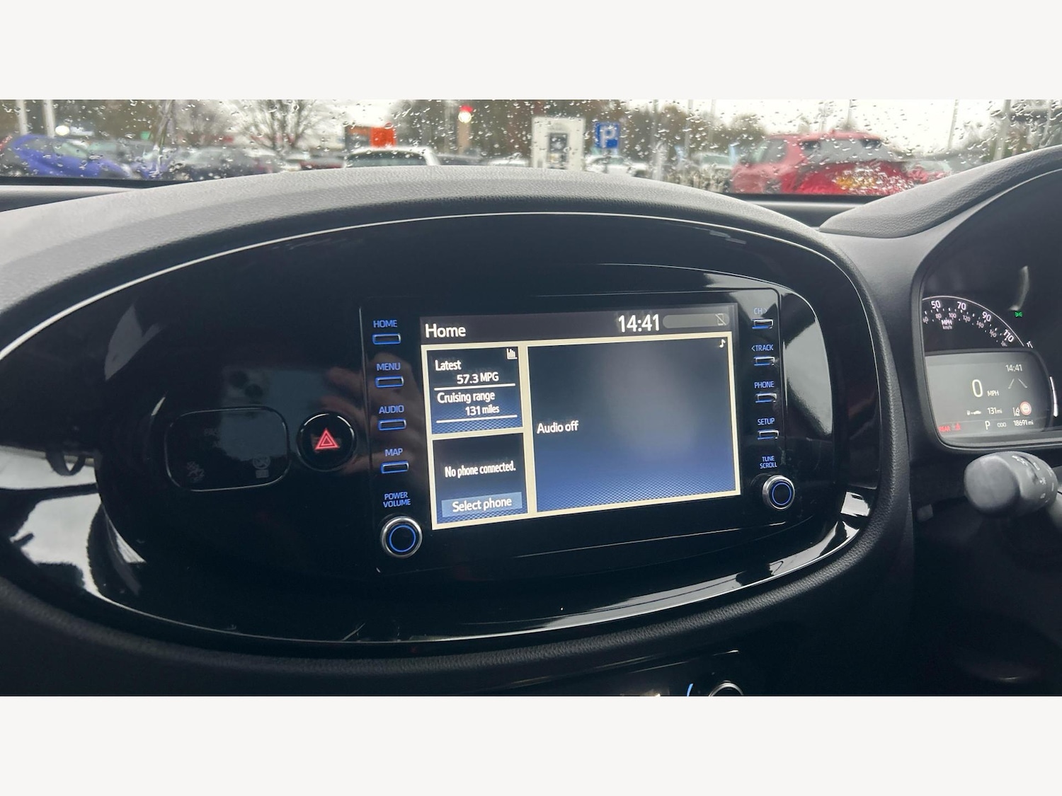 Used Toyota Aygo X 2023 for sale - 76671502: Photo 9