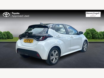 Used Toyota Yaris 2025 for sale - 78934482: Photo