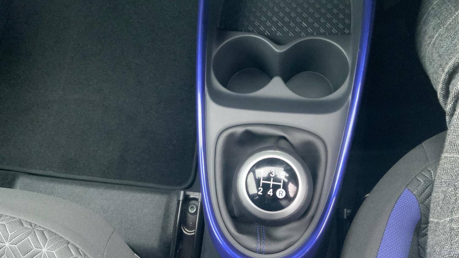 Used Toyota Aygo X for sale - 77738408: Photo 32