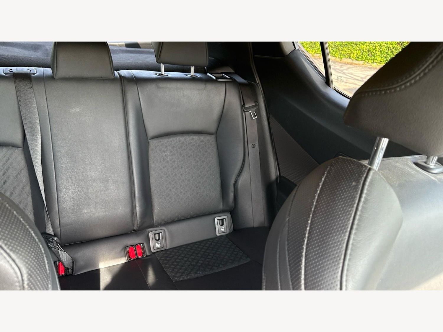 Used Toyota C-HR 2020 for sale - 78184633: Photo 33