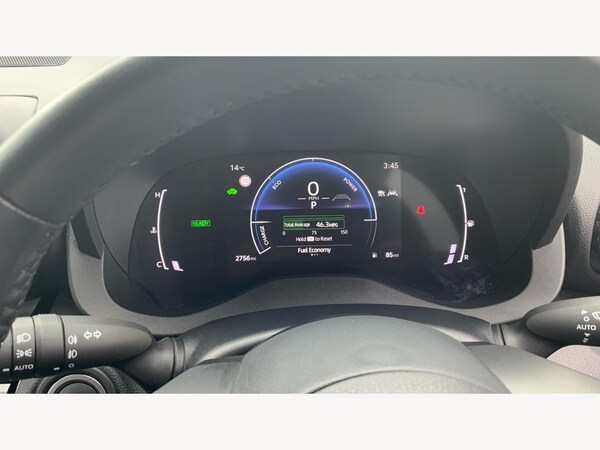 Used Toyota Yaris Cross 2024 for sale - 76247165: Photo 11