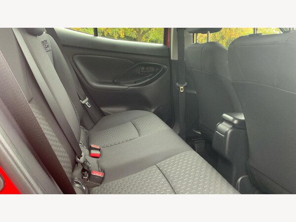 Used Toyota Yaris Cross 2024 for sale - 76247165: Photo 14