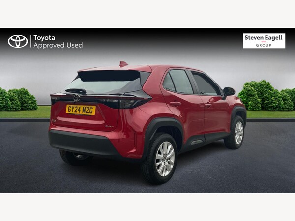 Used Toyota Yaris Cross 2024 for sale - 76247165: Photo 2