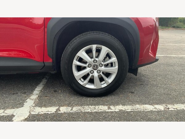 Used Toyota Yaris Cross 2024 for sale - 76247165: Photo 30