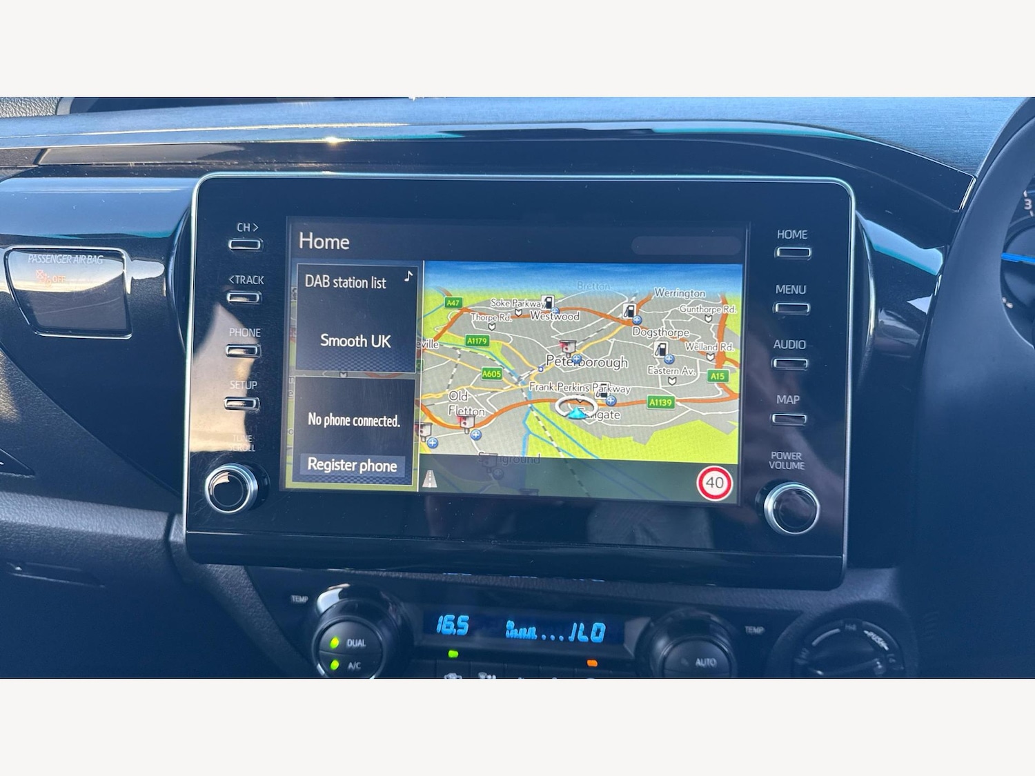 Used Toyota Hilux 2023 for sale - 77216020: Photo 9