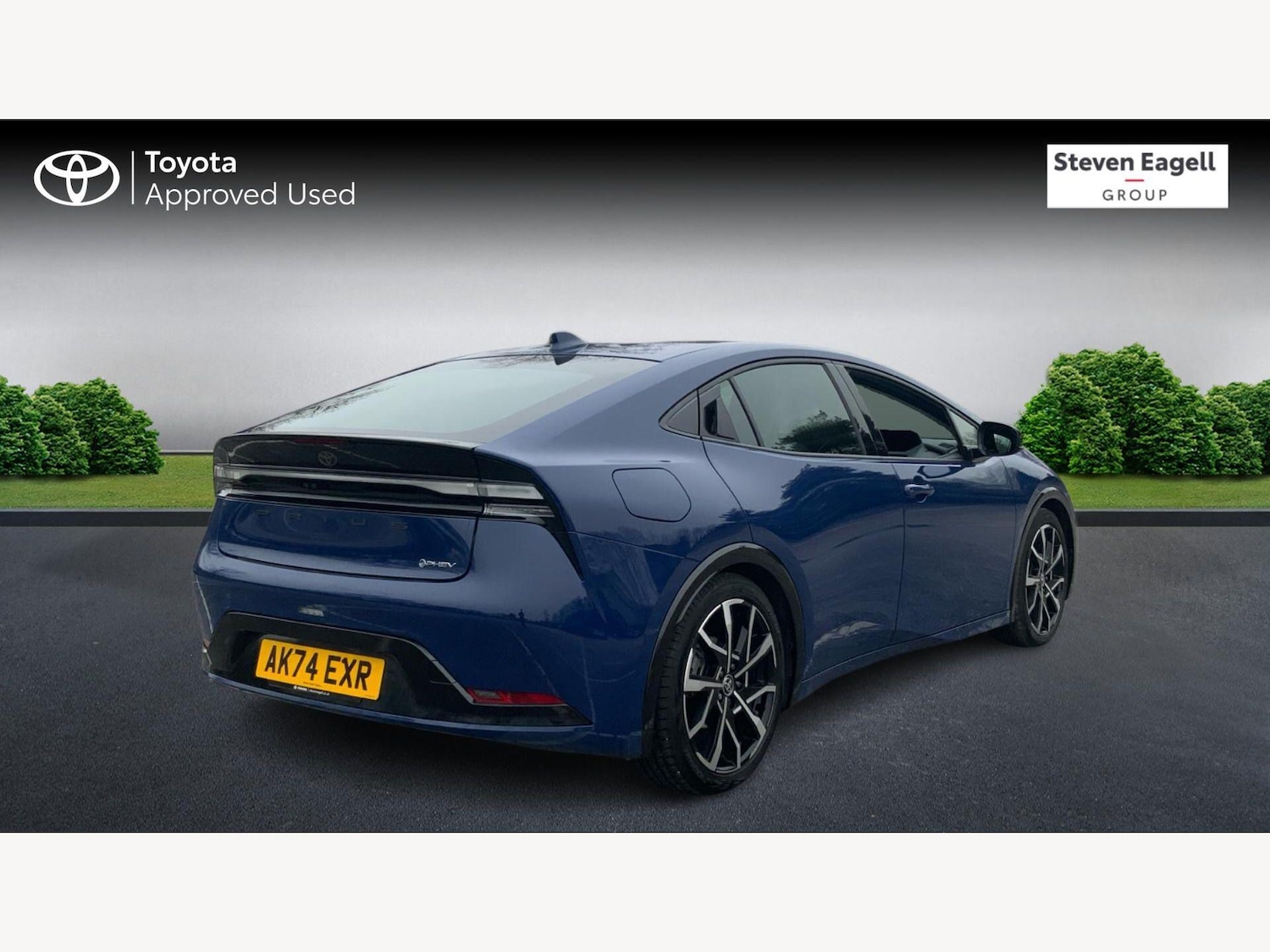 Used Toyota Prius 2024 for sale - 77768727: Photo 2