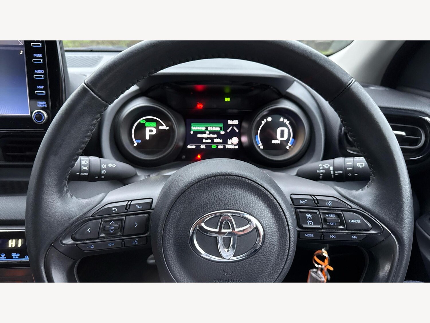 Used Toyota Yaris 2022 for sale - 77575188: Photo 10