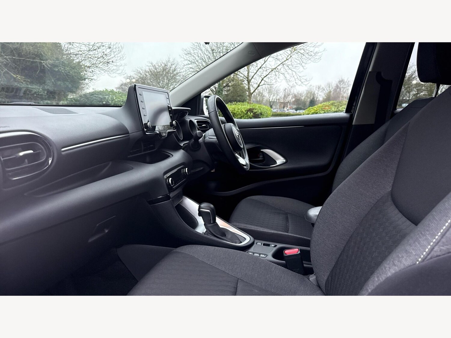 Used Toyota Yaris 2022 for sale - 77575188: Photo 12