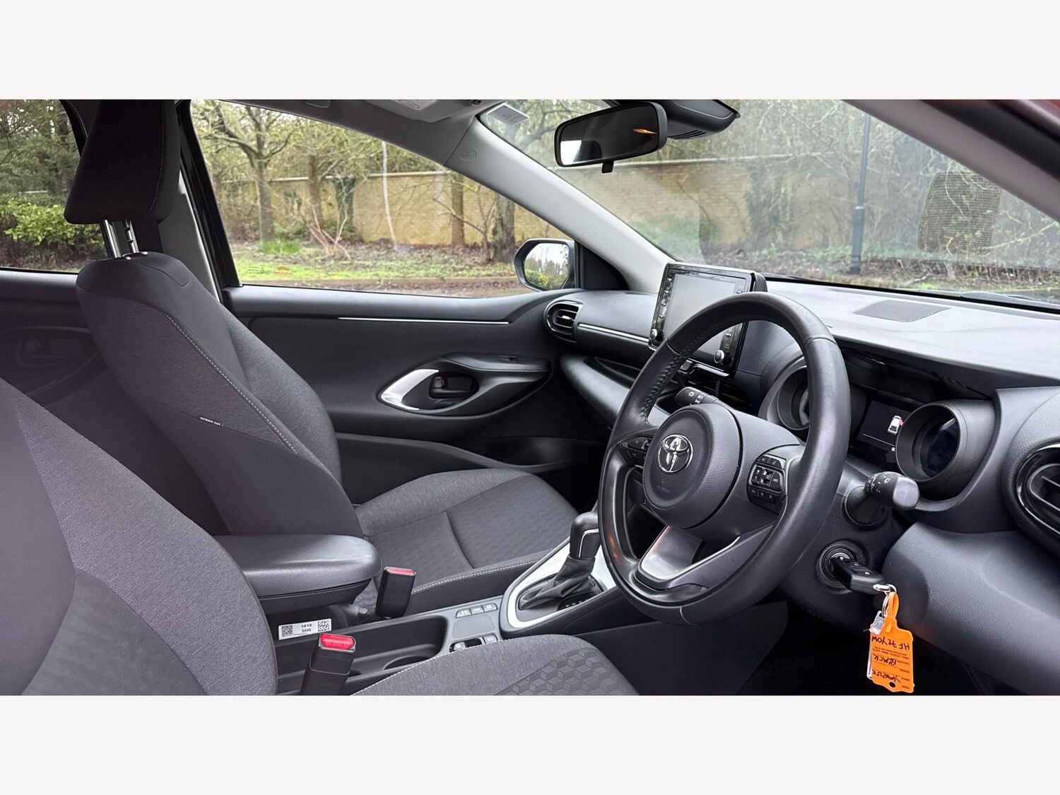 Used Toyota Yaris 2022 for sale - 77575188: Photo 13