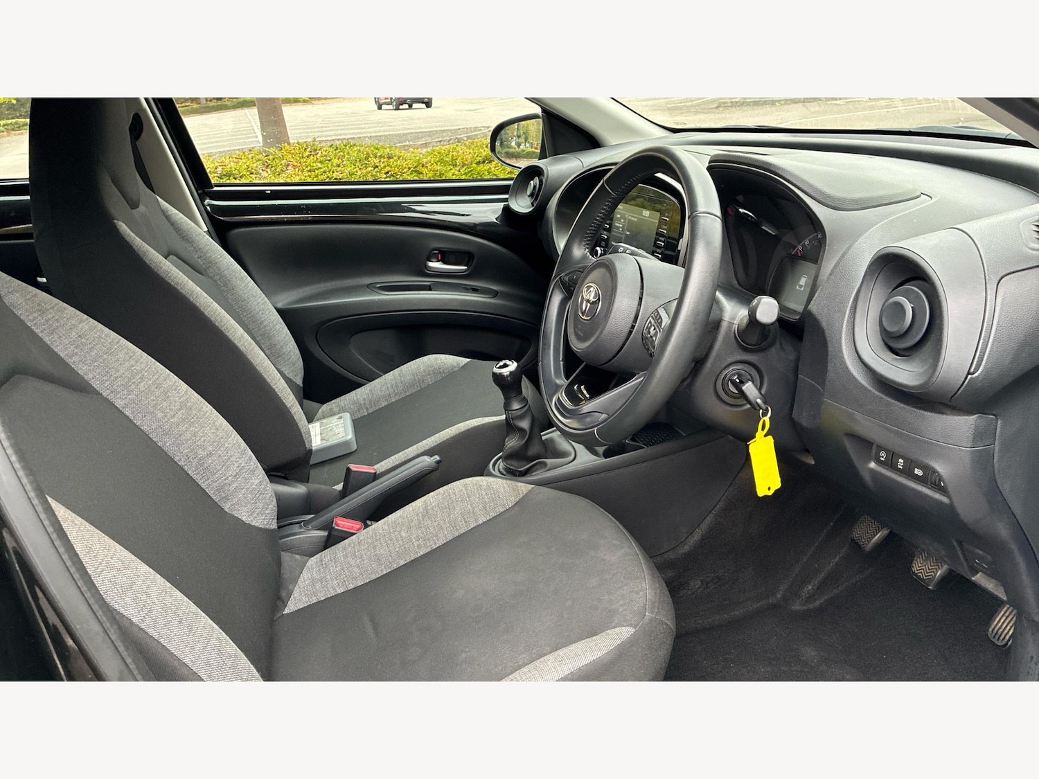 Used Toyota Aygo X 2023 for sale - 76326327: Photo 13