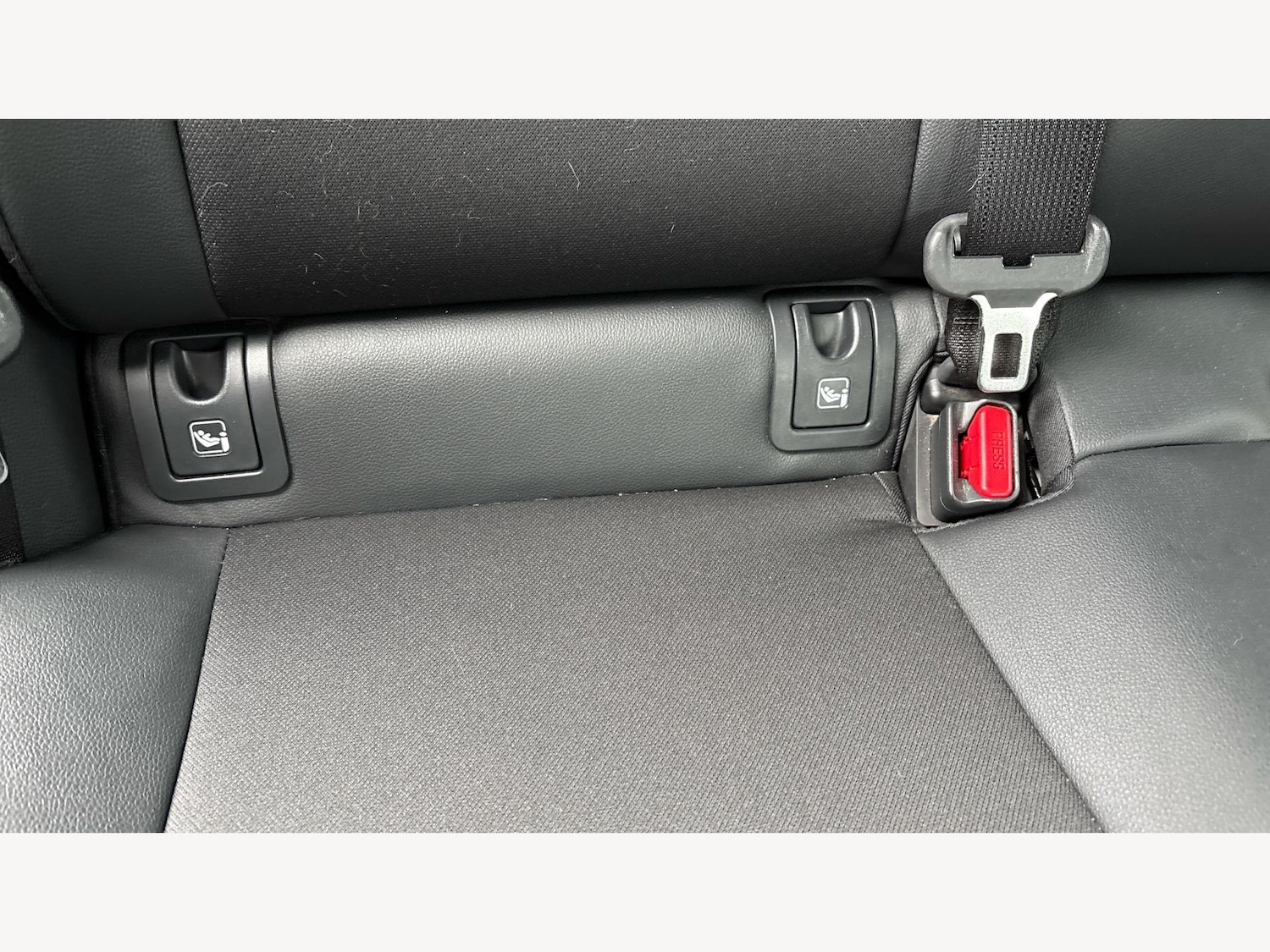 Used Toyota Yaris 2022 for sale - 76269990: Photo 32