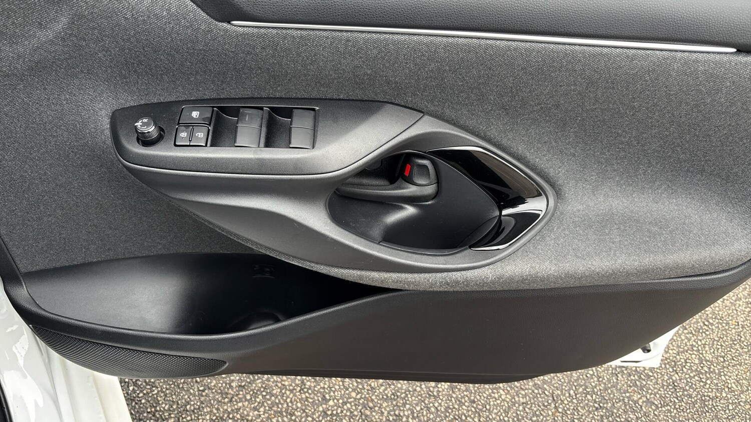 Used Toyota Yaris 2022 for sale - 76269990: Photo 35
