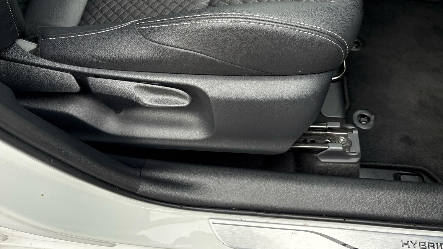 Used Toyota Yaris 2022 for sale - 76269990: Photo 37