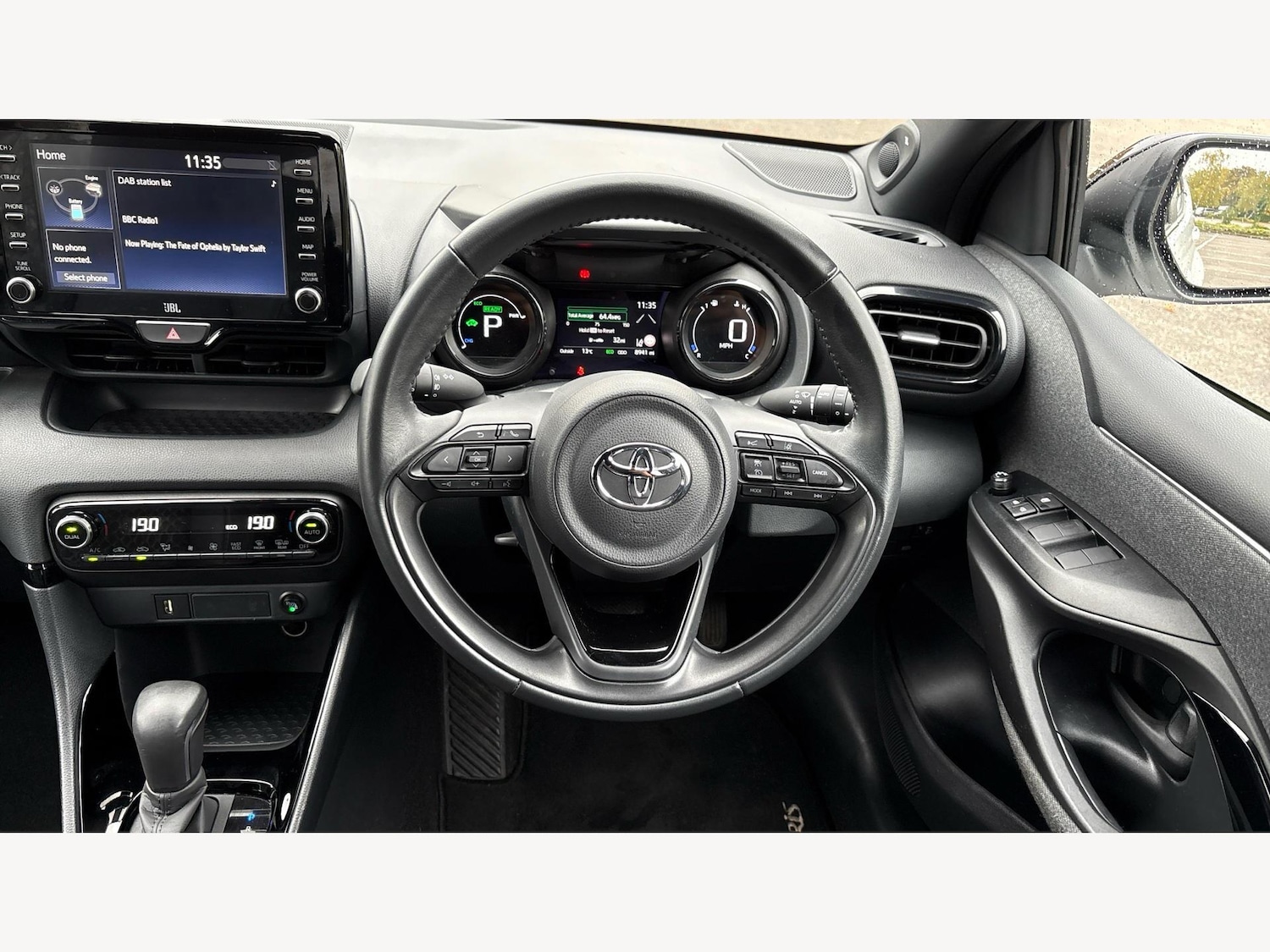 Used Toyota Yaris 2022 for sale - 76269990: Photo 8