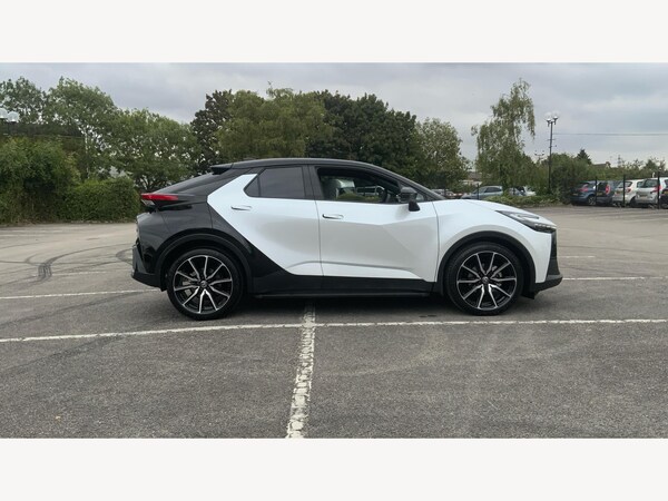 Used Toyota C-HR 2025 for sale - 75645654: Photo 18
