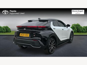 Used Toyota C-HR 2025 for sale - 75645654: Photo