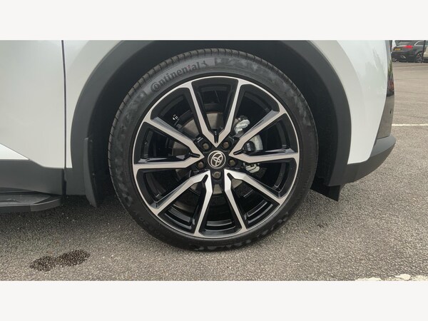 Used Toyota C-HR 2025 for sale - 75645654: Photo 33
