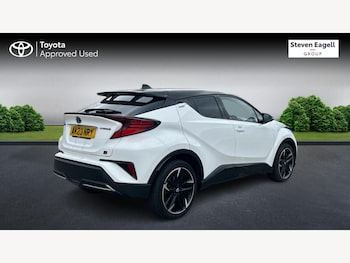 Used Toyota C-HR 2023 for sale - 78276170: Photo