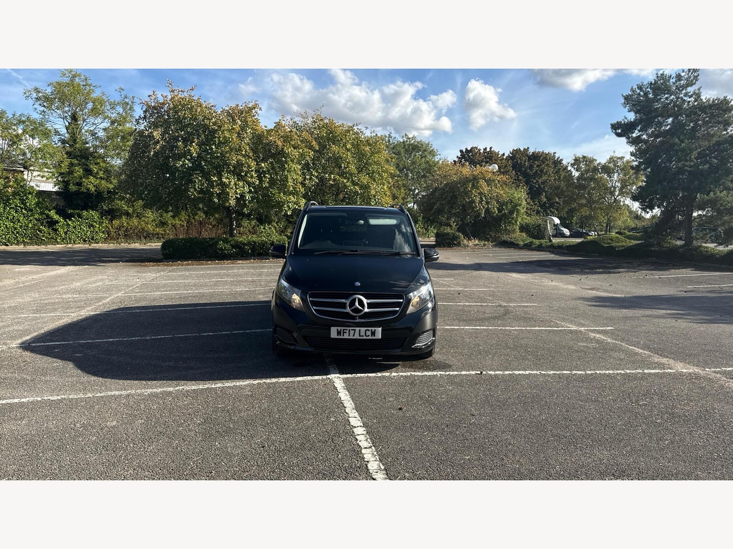 Used Mercedes-Benz V-Class 2017 for sale - 76041823: Photo 17