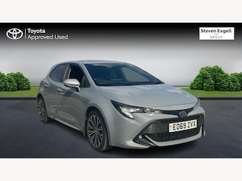 2019 (69) - 1.8 VVT-i Hybrid Design 5dr CVT