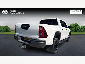 Used Toyota Hilux 2024 for sale - 78933881: Photo