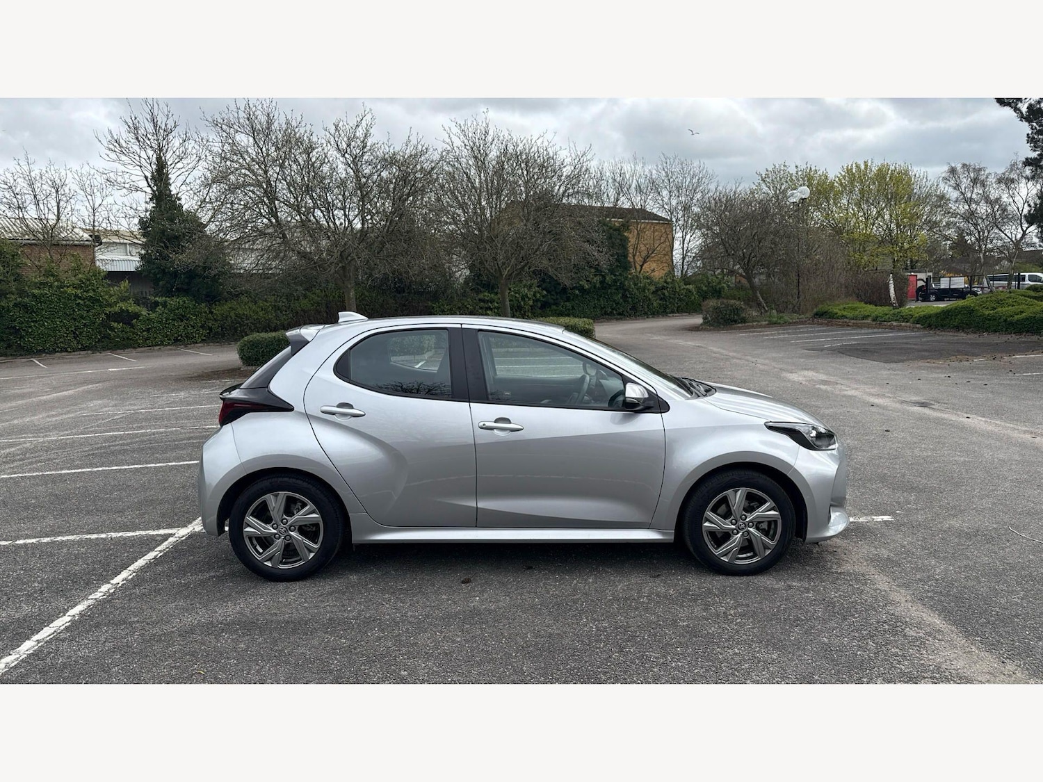 Used Toyota Yaris 2024 for sale - 78034116: Photo 18