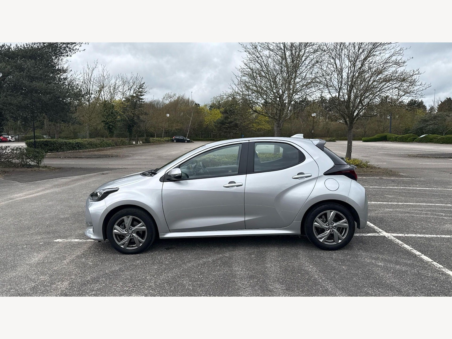 Used Toyota Yaris 2024 for sale - 78034116: Photo 19