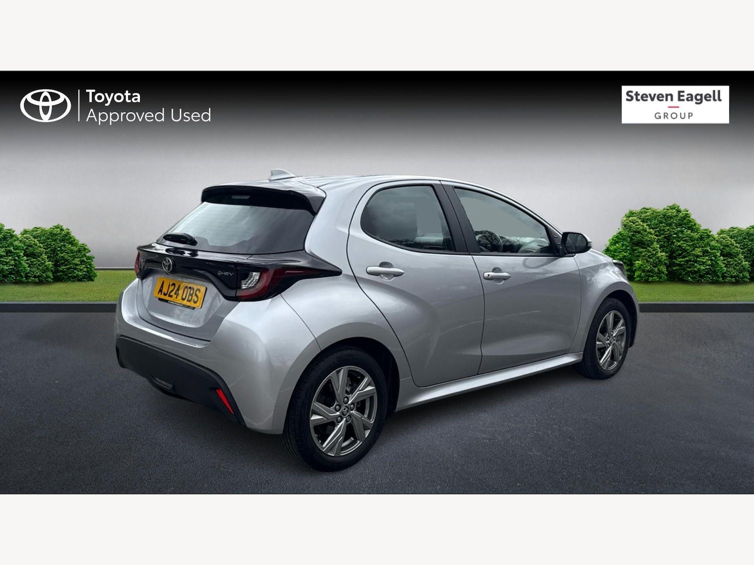 Used Toyota Yaris 2024 for sale - 78034116: Photo 2