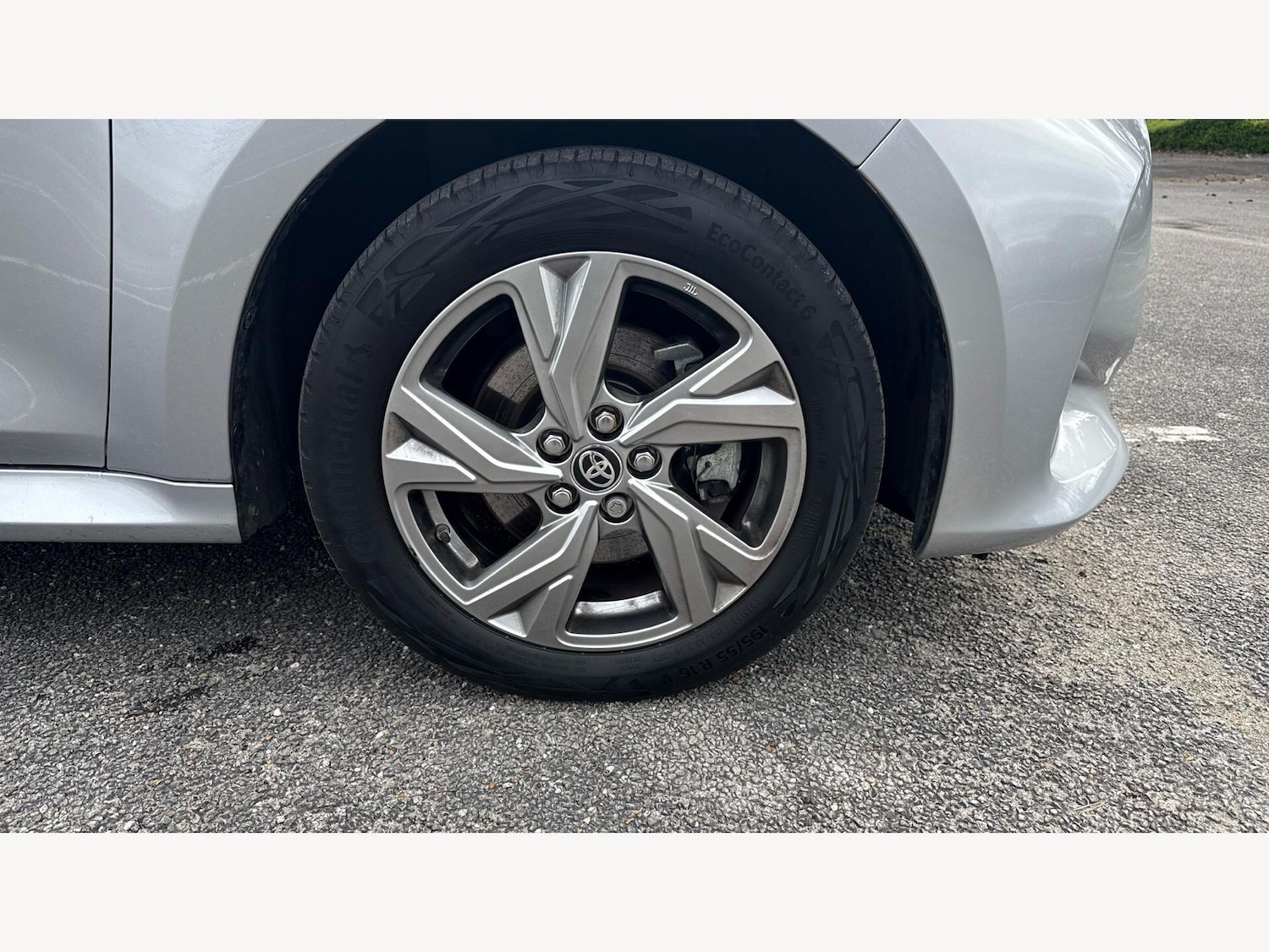 Used Toyota Yaris 2024 for sale - 78034116: Photo 27