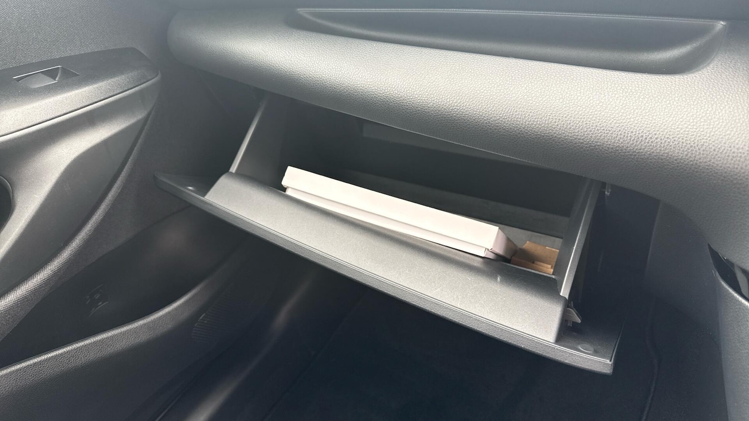 Used Toyota Yaris 2024 for sale - 78034116: Photo 34