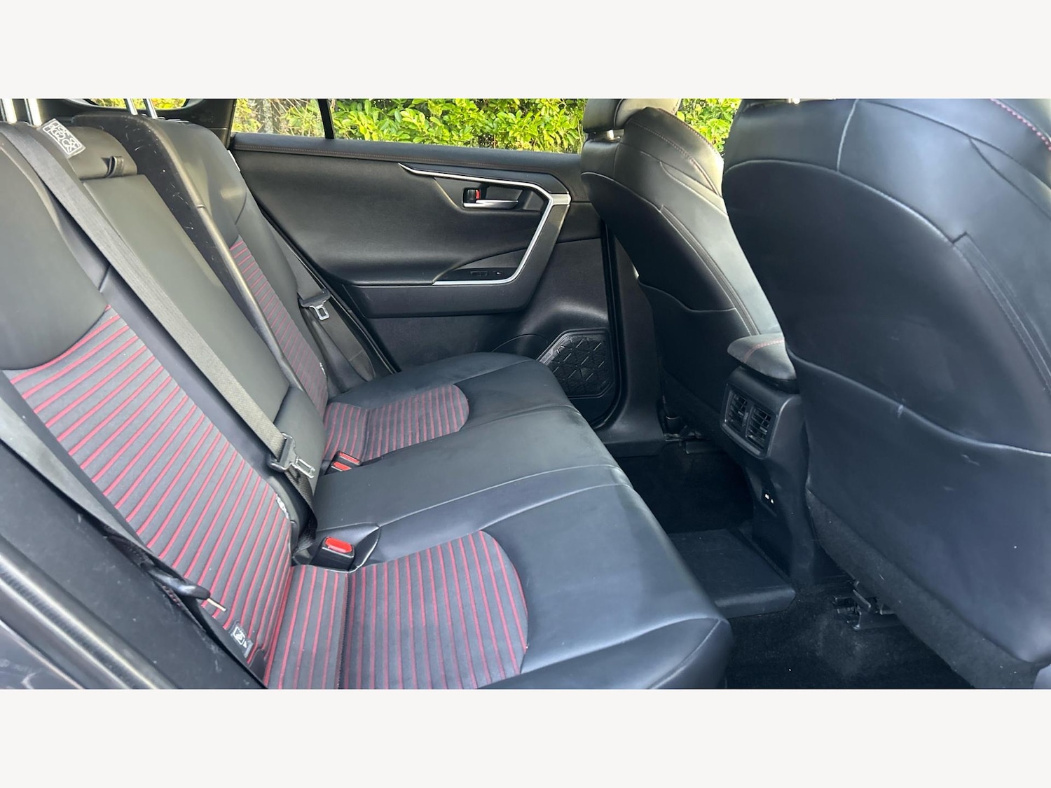 Used Toyota RAV4 2021 for sale - 77029467: Photo 14