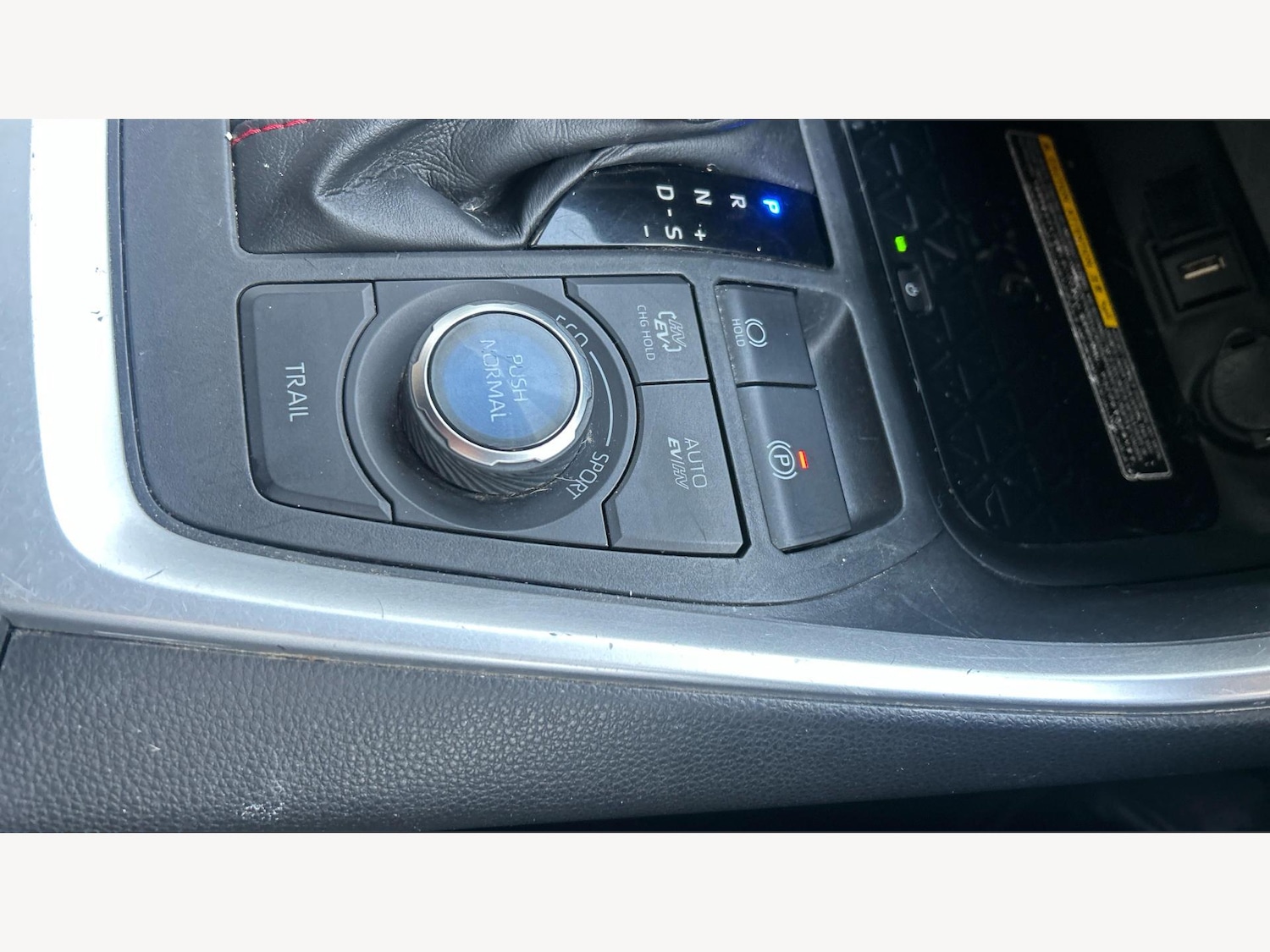 Used Toyota RAV4 2021 for sale - 77029467: Photo 32