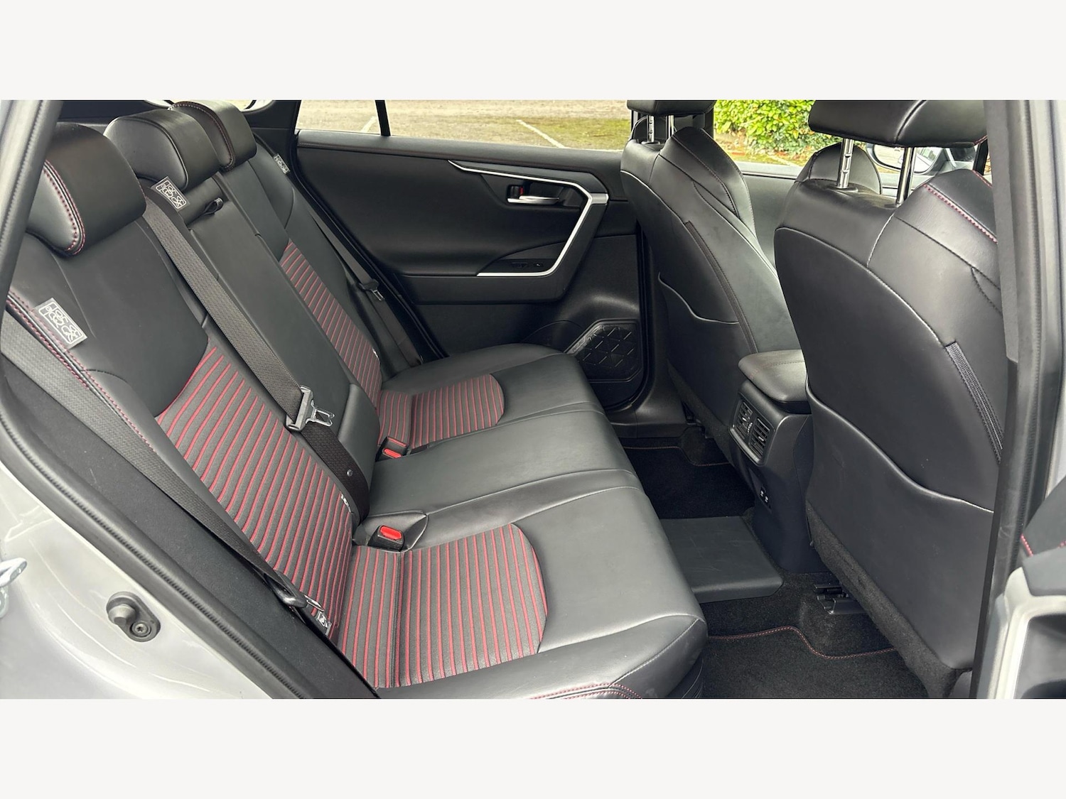 Used Toyota RAV4 2021 for sale - 76573028: Photo 14