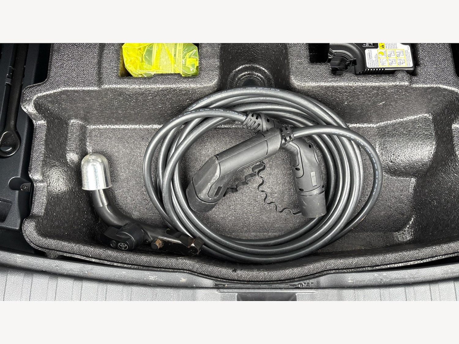 Used Toyota RAV4 2021 for sale - 76573028: Photo 25