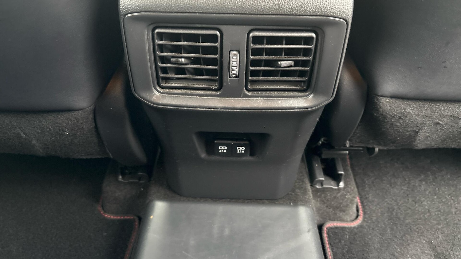 Used Toyota RAV4 2021 for sale - 76573028: Photo 40