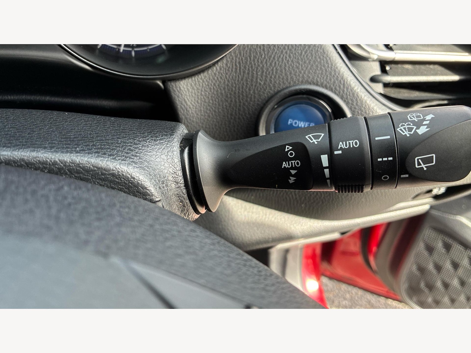Used Toyota C-HR 2021 for sale - 76370167: Photo 30