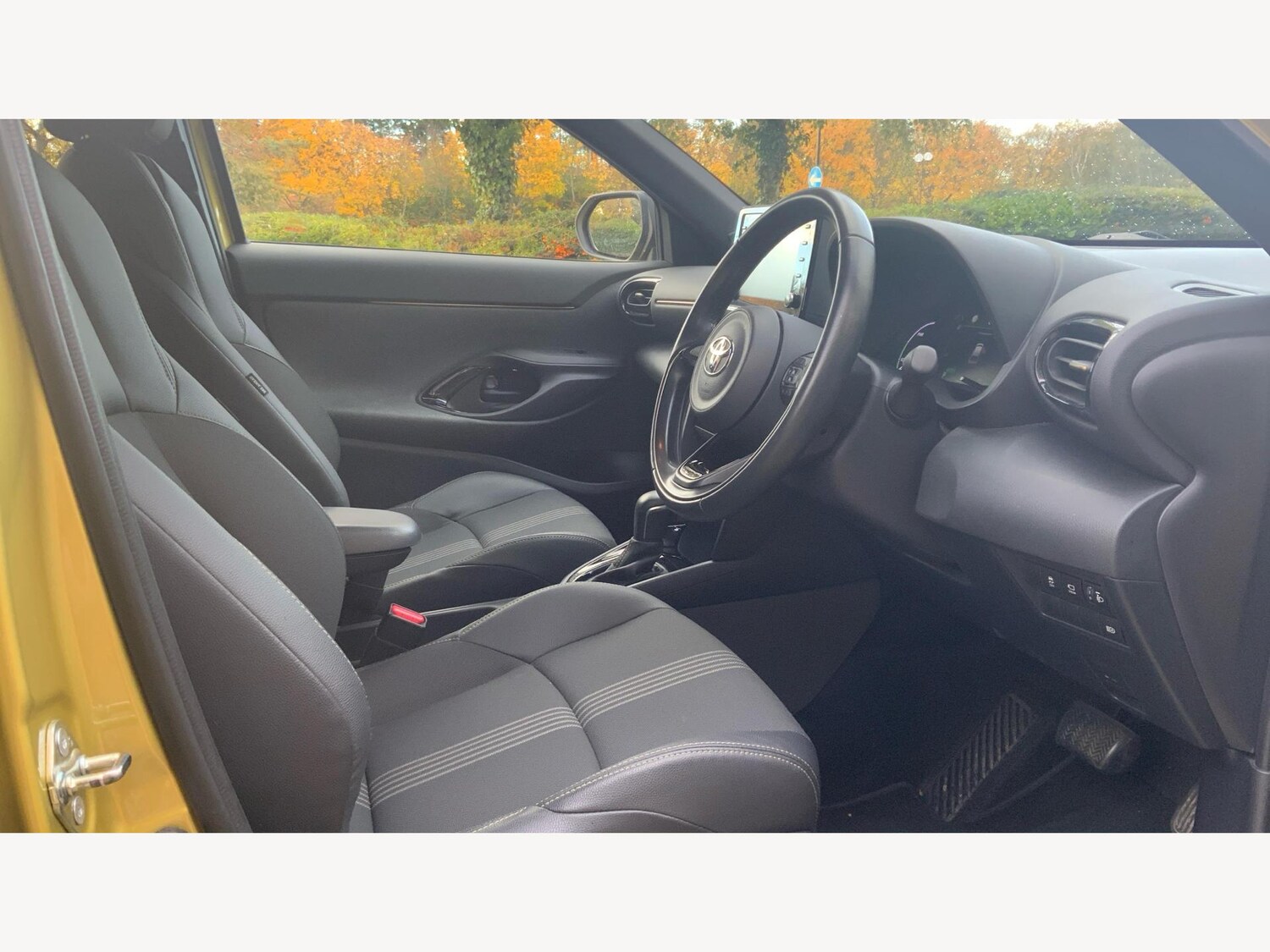 Used Toyota Yaris Cross 2022 for sale - 76425502: Photo 13