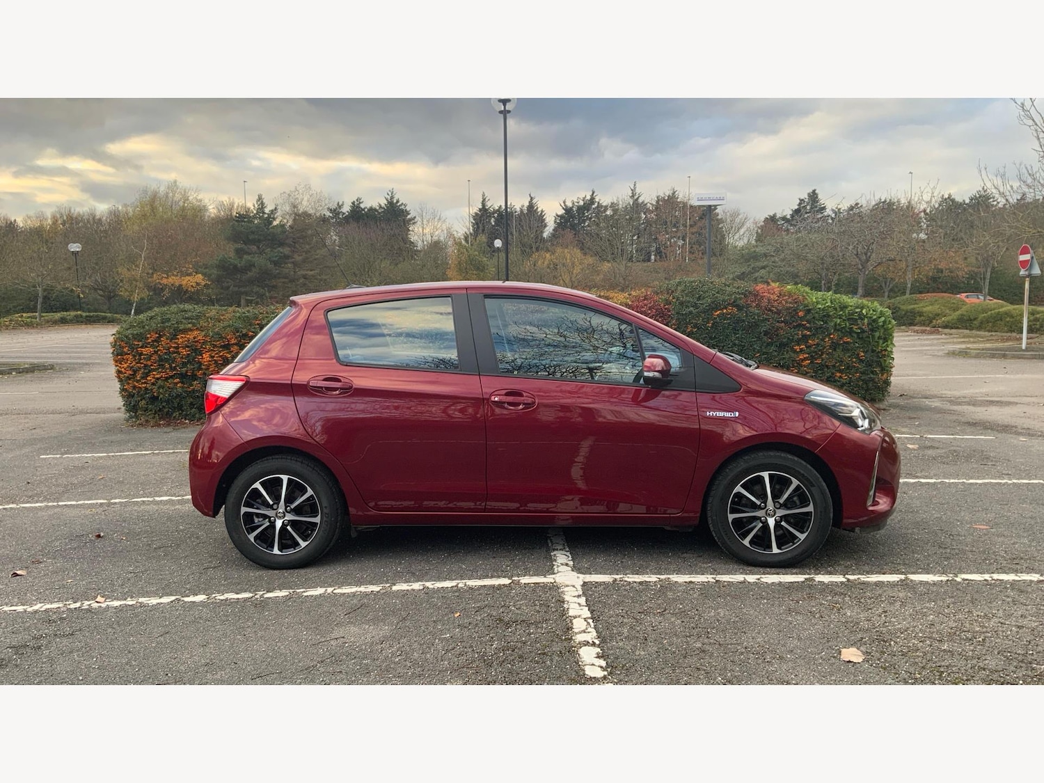 Used Toyota Yaris 2019 for sale - 76539035: Photo 18