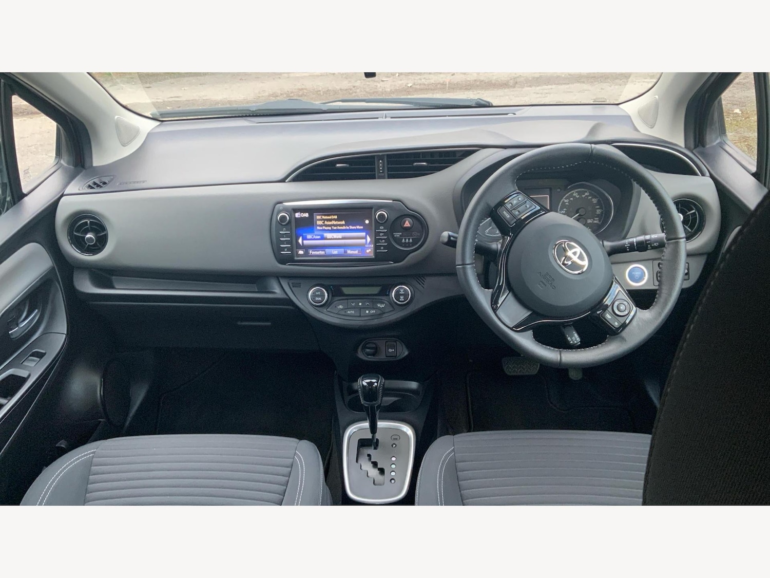 Used Toyota Yaris 2019 for sale - 76539035: Photo 7