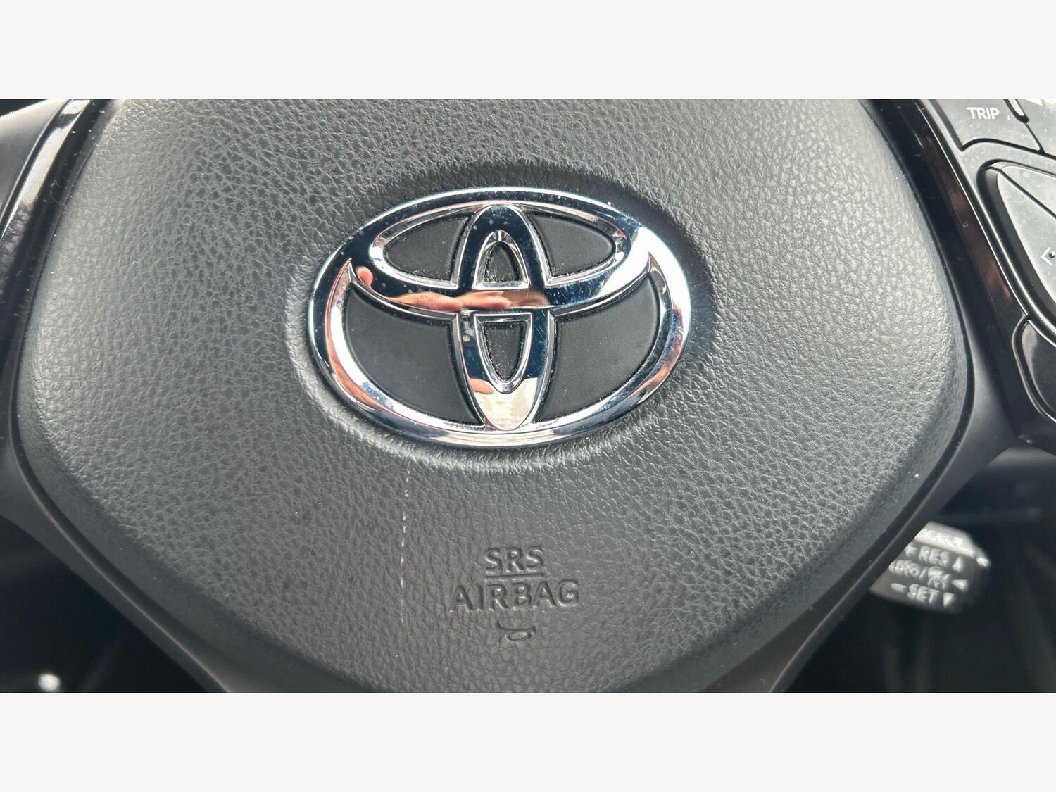 Used Toyota C-HR 2019 for sale - 78019607: Photo 30