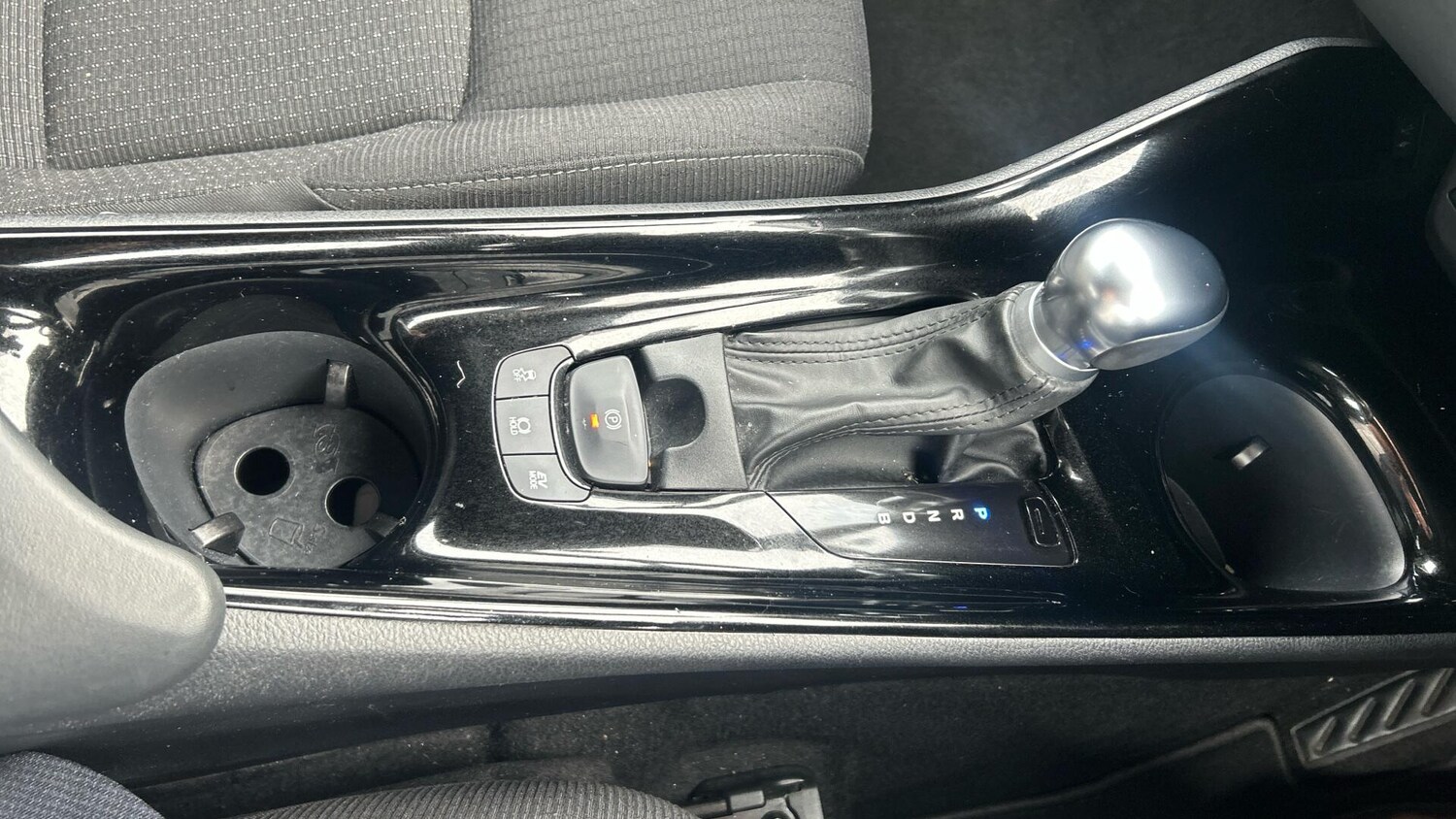 Used Toyota C-HR 2019 for sale - 78019607: Photo 33