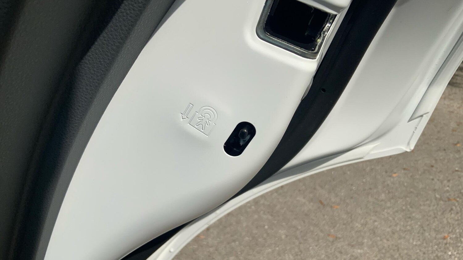 Used Toyota Prius 2025 for sale - 76527649: Photo 34