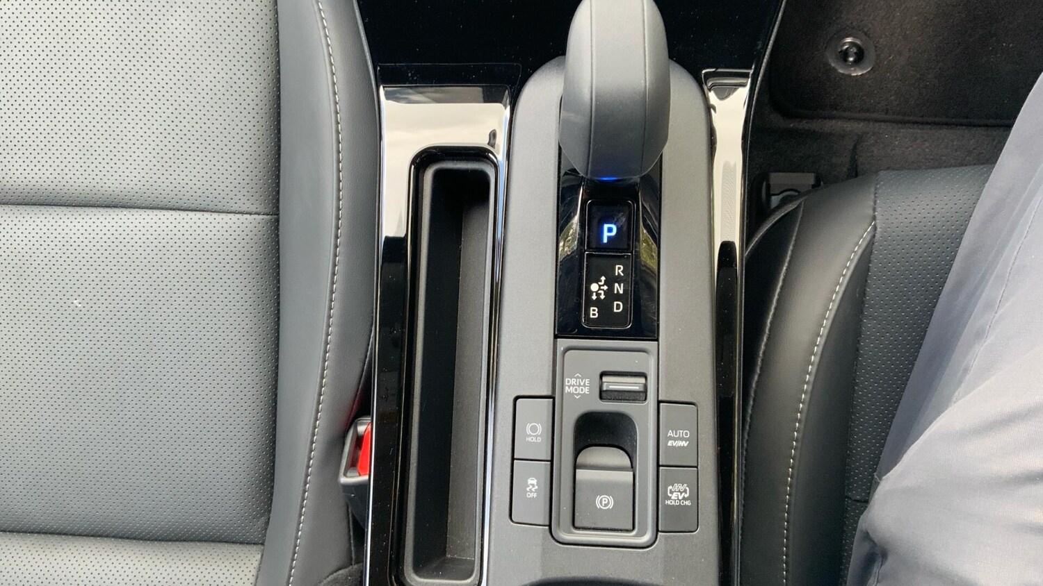 Used Toyota Prius 2025 for sale - 76527649: Photo 38