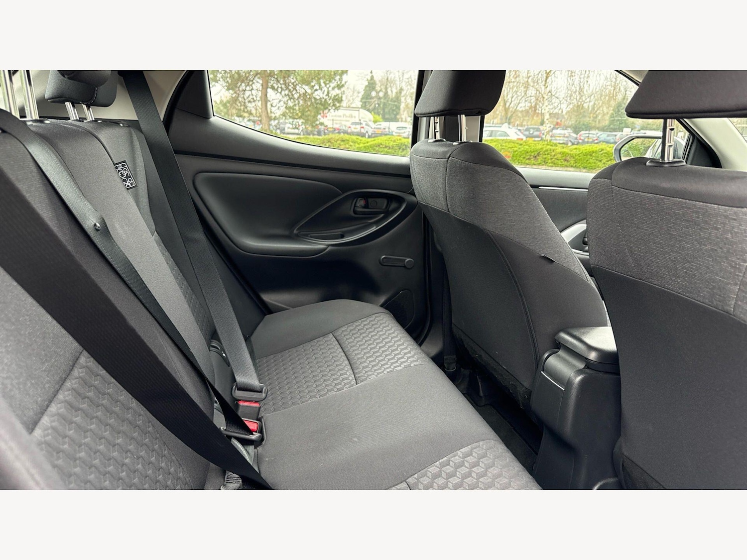 Used Toyota Yaris for sale - 77823916: Photo 14