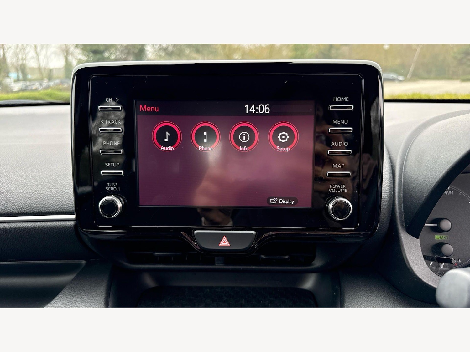 Used Toyota Yaris for sale - 77823916: Photo 26