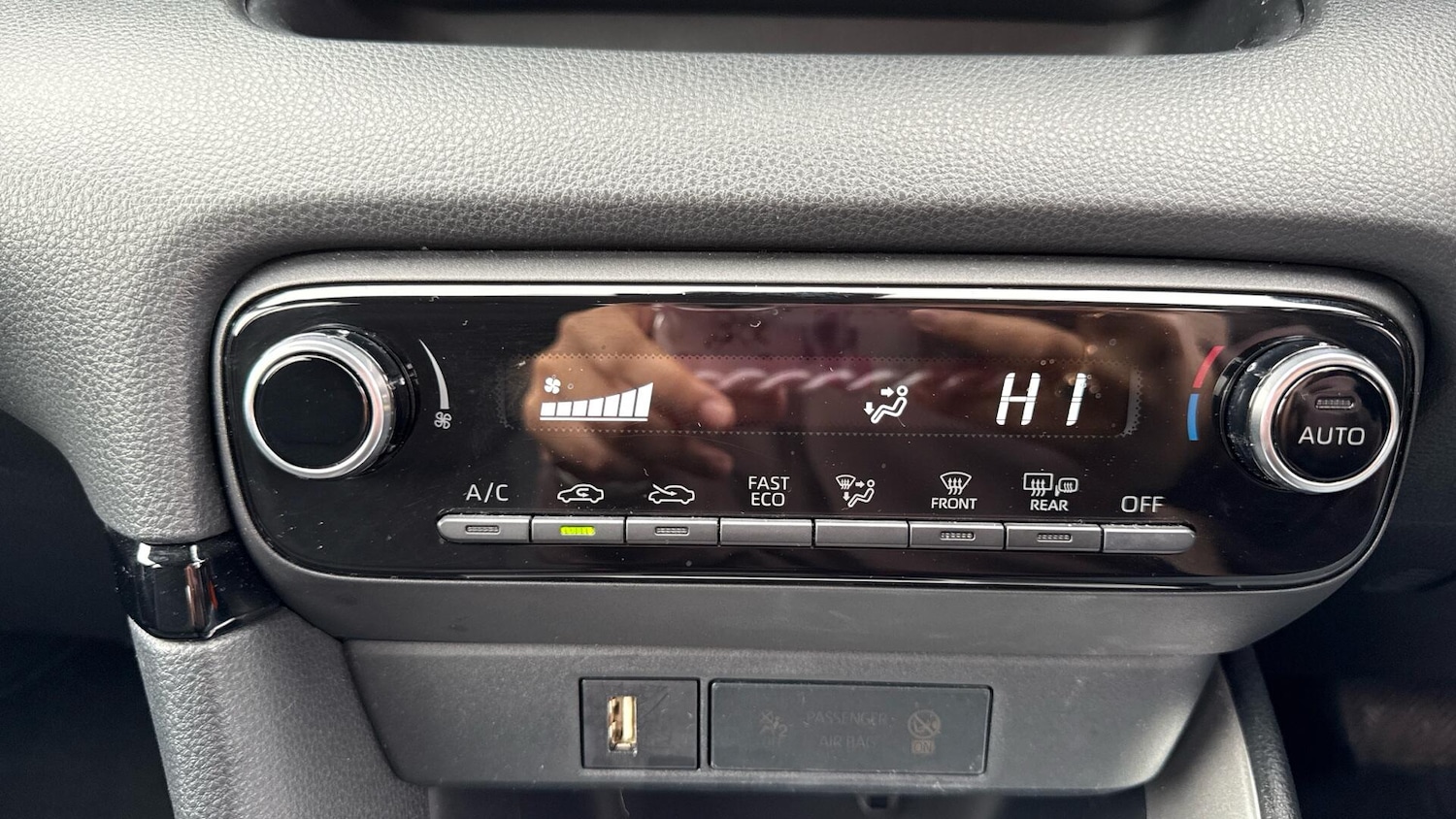 Used Toyota Yaris for sale - 77823916: Photo 41