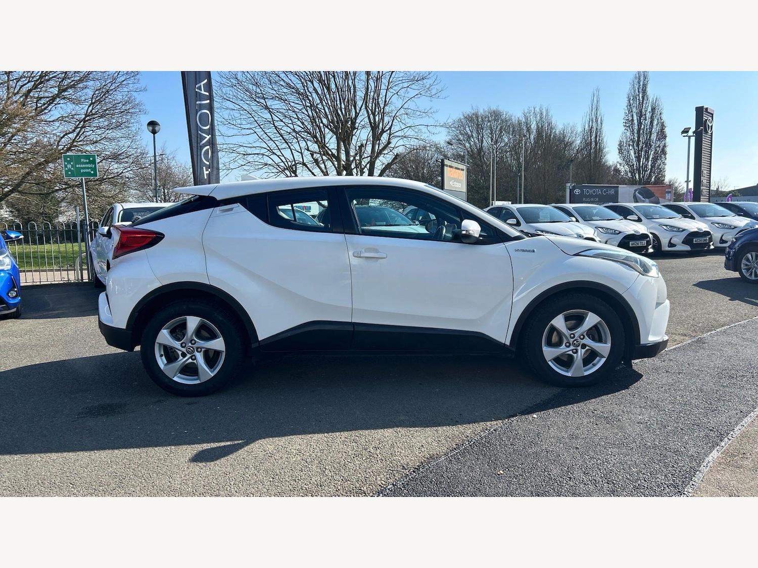 Used Toyota C-HR 2017 for sale - 77978380: Photo 18